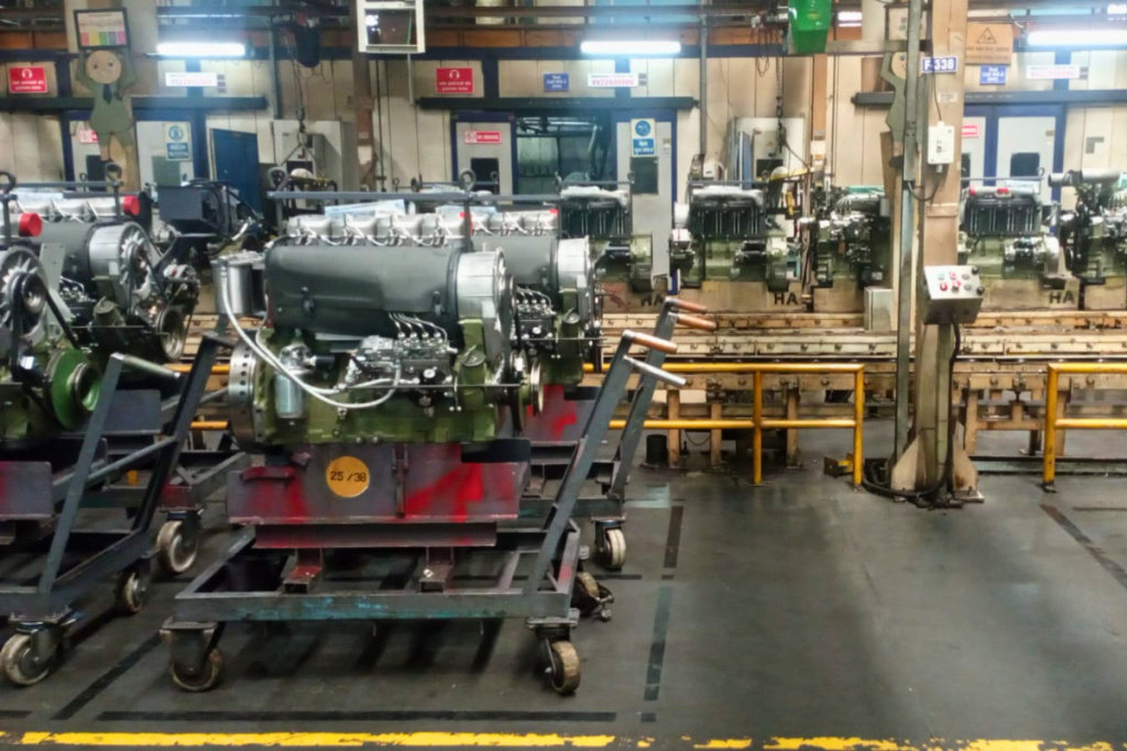 OUR SOLUTIONS AT A HIGH-PRECISION ENGINE MANUFACTURING FLOOR